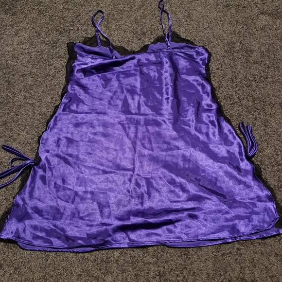 Purple Nightie with Black Lace - Picture 2 of 6
